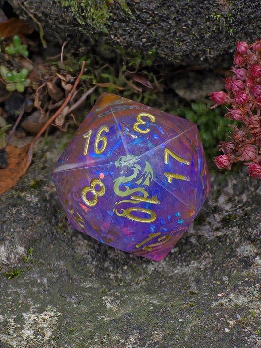 Polyedrischer Chonk D20 Liquid Core Dice 35 mm – Dragon Spirit Edition | Handgemachter Resin Würfel mit Drachen & Galaxy Look | DnD Dice